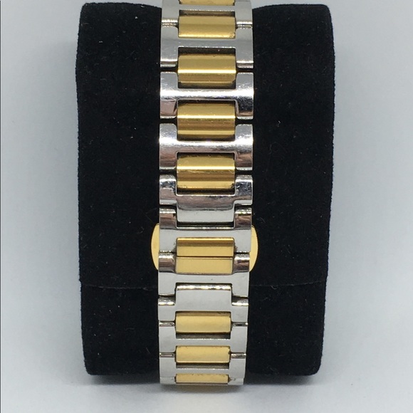 Beautiful Women’s Movado Bold Two Tone Watch - Picture 3 of 6